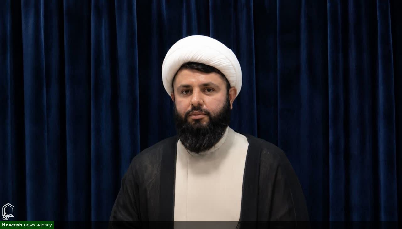 تهیه ۱۵۰ بسته نوشت‌افزار برای دانش‌آموزان با مشارکت یک مدرسه علمیه