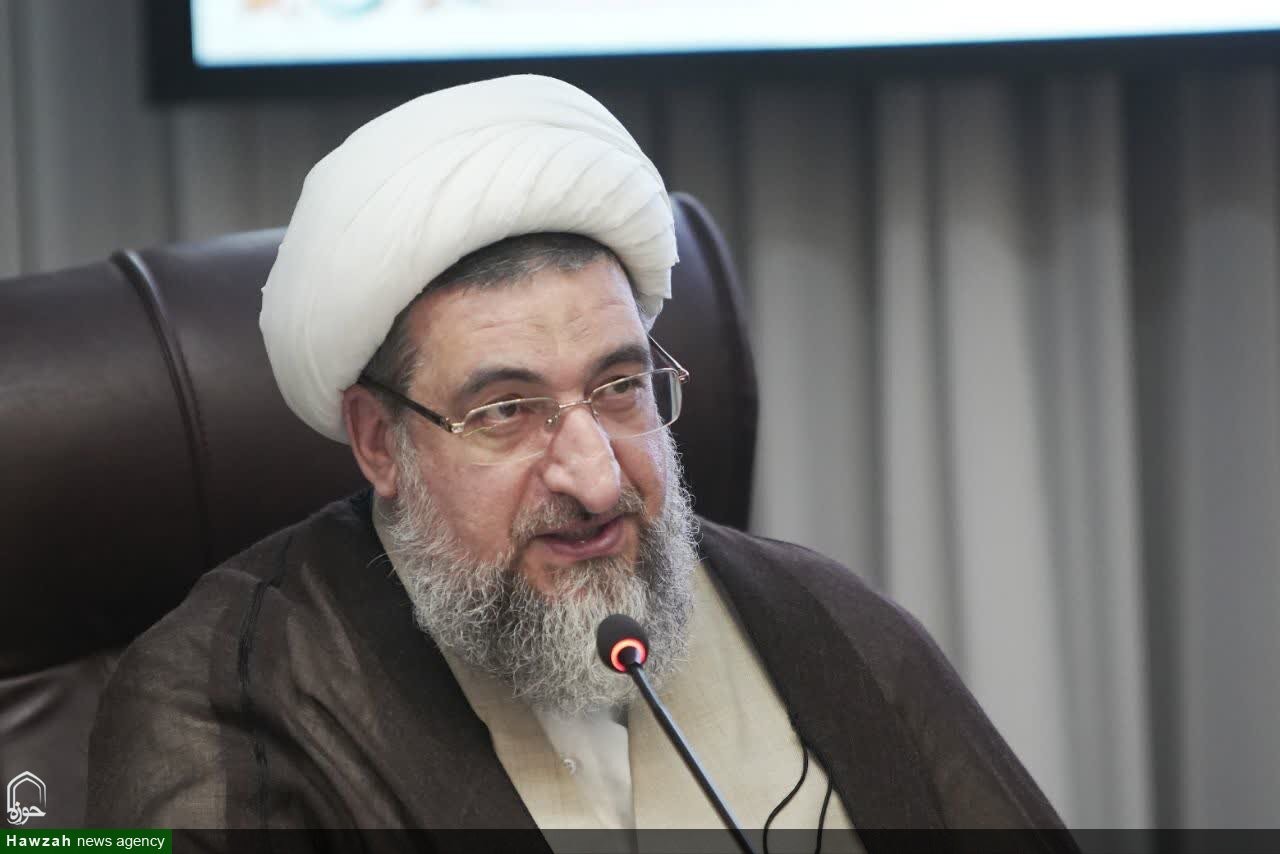 تأکید بر نقد علمی همراه با اخلاق در اجلاسیه حکمت اسلامی تبریز